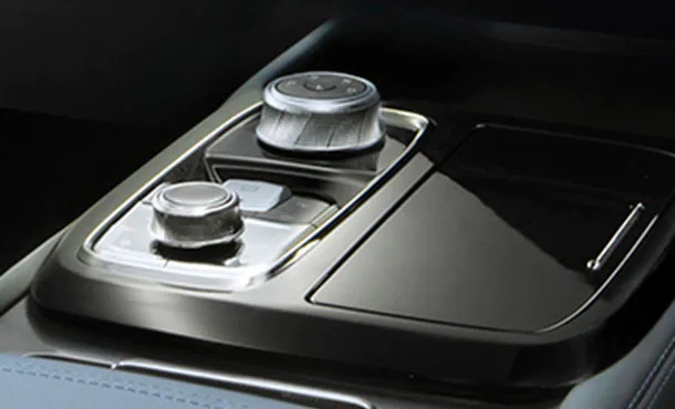 Cần số điện tử nổi bật với thiết kế tinh xảo